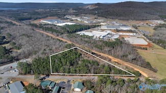 100 Stewart Rd, Scottsboro, AL 35769