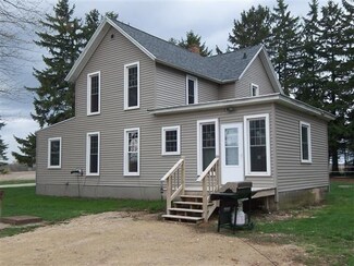 1696 County Road T, Marshall, WI 53559