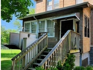 6926 S Vernon Ave, Chicago, IL 60637