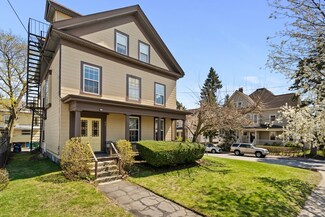 43 Ashland St Unit 1, Medford, MA 02155