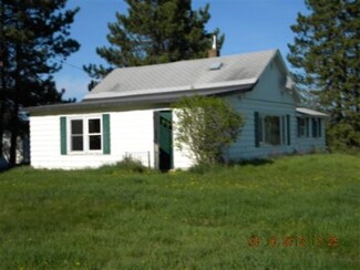 5634 Howard Gnesen Rd, Duluth, MN 55803