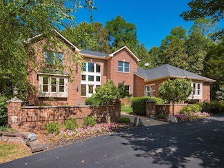 11394 Cedar Creek Dr NW, Canal Winchester, OH 43110