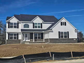 10619 Valley View Dr, Saline, MI 48176