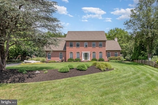 24 Irongate Ct, Mechanicsburg, PA 17050