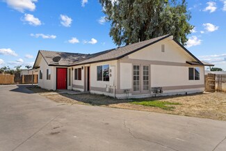 941 La Vida Ln, Porterville, CA 93257