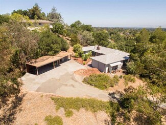 13335 Wildcrest Dr, Los Altos Hills, CA 94022