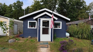 16920 6th St, Wellston, MI 49689