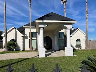 7600 Oakmont Dr, Port Arthur, TX 77642