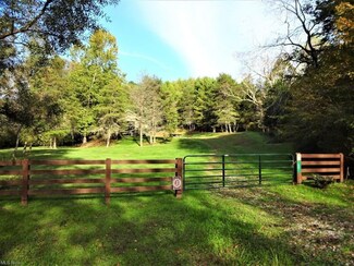 681 Laurel Rd, Spencer, WV 25276