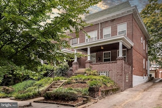 208 E 32nd St, Baltimore, MD 21218
