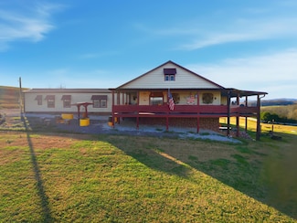 734 Howell River Rd, Rutledge, TN 37861