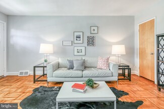2007 S Newkirk St, Philadelphia, PA 19145