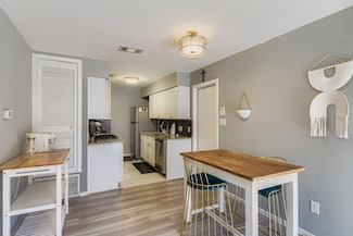 5922 Little Creek Trail, Austin, TX 78744