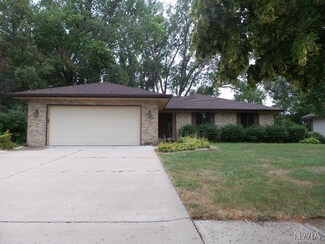 512 Timberline Dr, South Sioux City, NE 68776