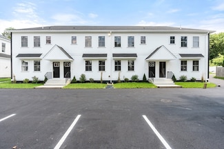 50 Frankfort St Unit 1, Fitchburg, MA 01420