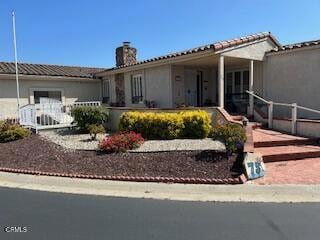 75 Poinsettia Gardens Dr, Ventura, CA 93004