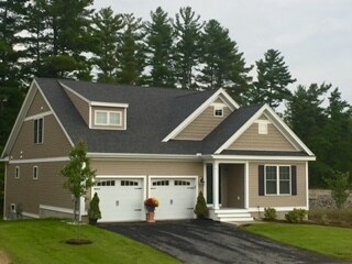 10 Sierra Hill Dr, Dover, NH 03820