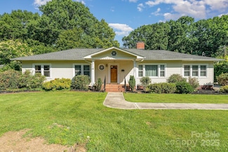1107 Fairfield Dr, Gastonia, NC 28054