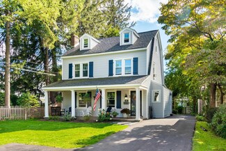 2 Amherst Ave, Albany, NY 12208