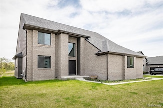 54598 Deadwood Ln, Shelby Township, MI 48316