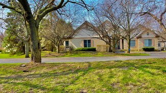 6333 Valley View Ln, Long Grove, IL 60047