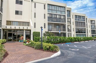 150 SE Four Winds Dr Unit B305, Stuart, FL 34996