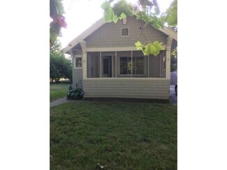 1022 Underwood Ave, Toledo, OH 43607