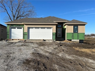 696 Salem Rd, Lawson, MO 64062