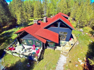 36533 S Parrish Point Rd, Drummond Island, MI 49726