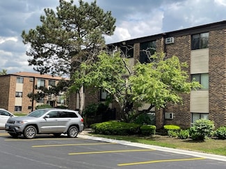 160 Dunteman Dr Unit 201, Glendale Heights, IL 60139