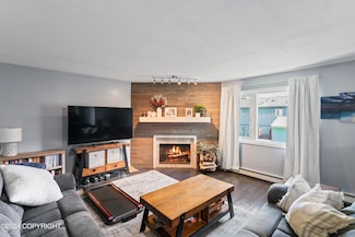 2831 W International Airport Rd Unit F202, Anchorage, AK 99502