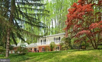 11403 Manor Rd, Glen Arm, MD 21057