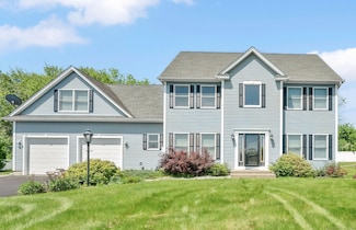 15 La Fountain Rd, Suffield, CT 06078