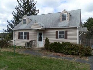 139 Spencer Rd, Oakham, MA 01068