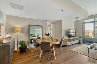 425 W Beech St Unit 906, San Diego, CA 92101