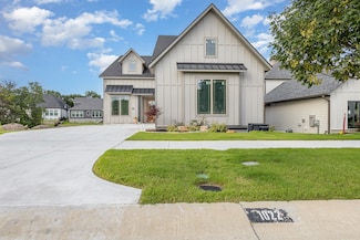 1022 Bow St, Rockwall, TX 75087
