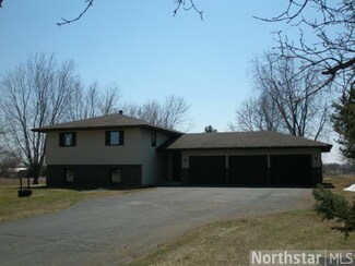 5870 187th Ave NW, Anoka, MN 55303