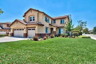 7240 Avocado Ct, Fontana, CA 92336