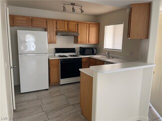 4555 E Sahara Ave Unit 246, Las Vegas, NV 89104