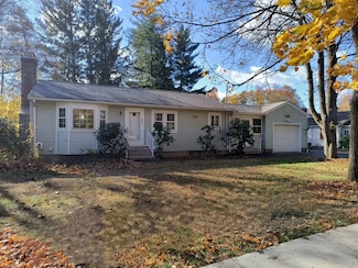 243 Holyoke Rd, Westfield, MA 01085