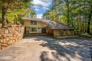 366 Saint Andrews Way, Gatlinburg, TN 37738