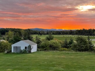 5271 Spear St, Shelburne, VT 05482