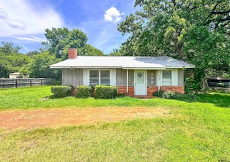 23181 County Road 4117, Frankston, TX 75763