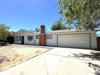 16069 Vine St, Hesperia, CA 92345