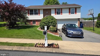 12 Spring House Ln, Denver, PA 17517