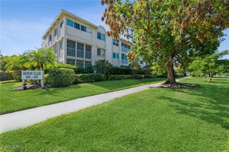 416 Broad Ave S Unit 416, Naples, FL 34102