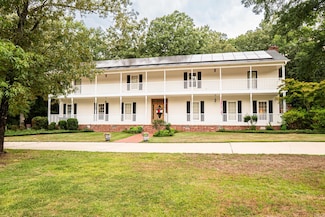 120 Hazelwood Dr, Monticello, AR 71655