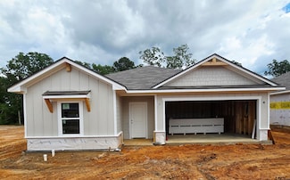 1117 Mission Creek Dr, Longview, TX 75601