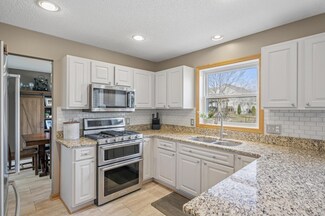104 Birch Ave NW, Saint Michael, MN 55376