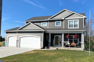 301 Magnolia Point, Winterset, IA 50273